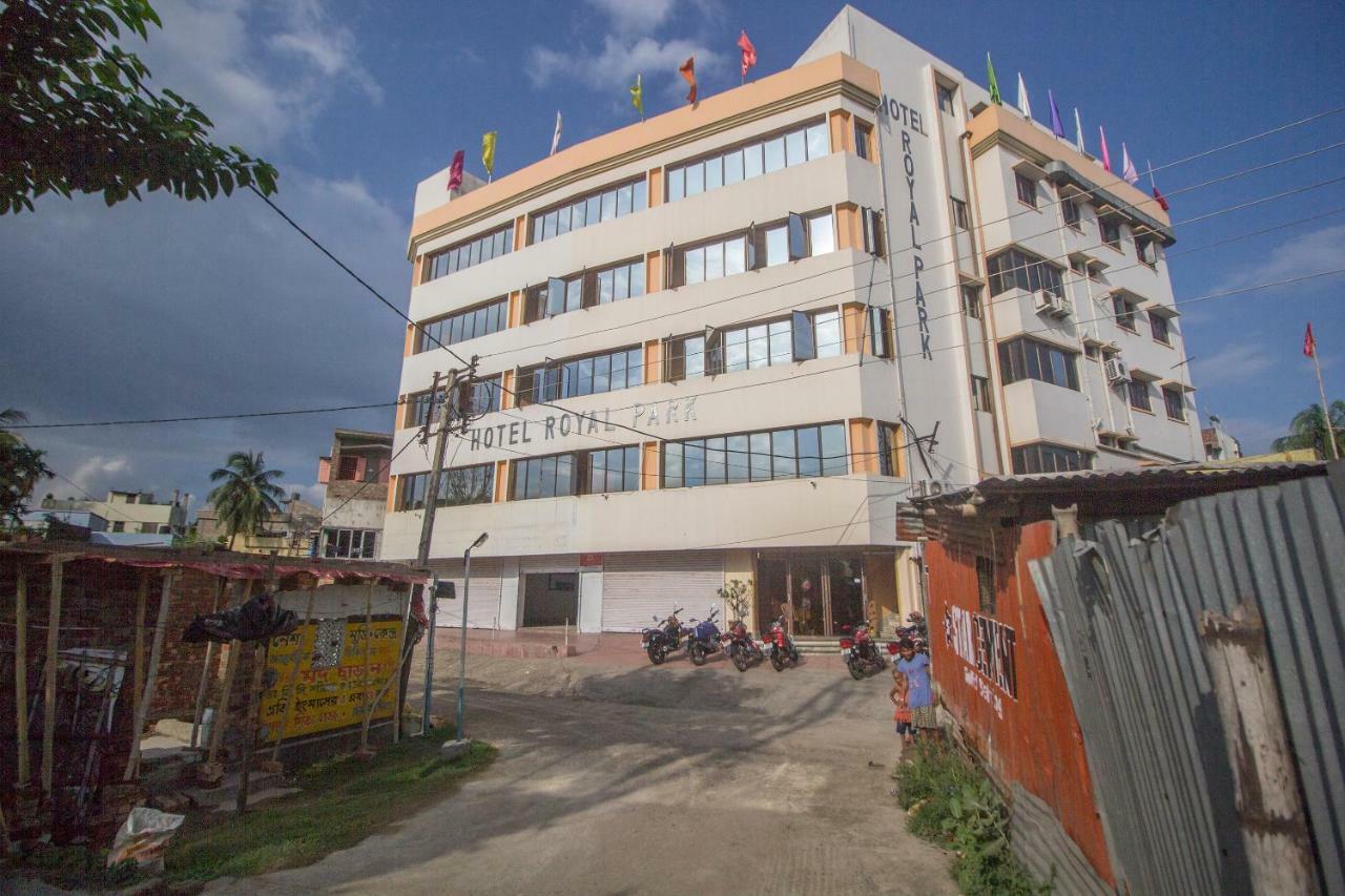 Oyo 44995 Royal Park Hotel Malda Exterior photo